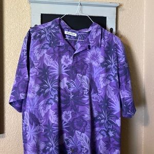 Tommy Bahama 2XL 100% silk Hawaiian button down shirt